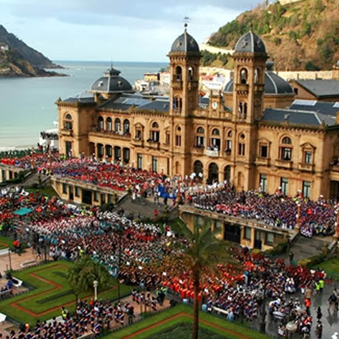 La Tamborrada de San Sebastian