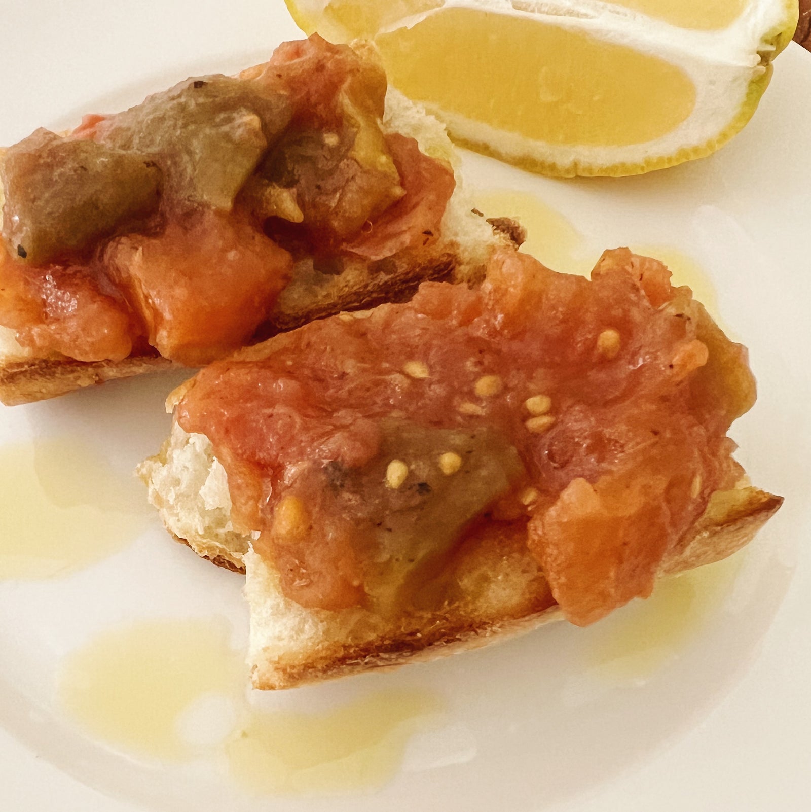 Fire-Roasted Tomato & Pimiento Salad, Chilled, on toast with a drizzle of olive oil and spritz of lemon - Donostia Foods