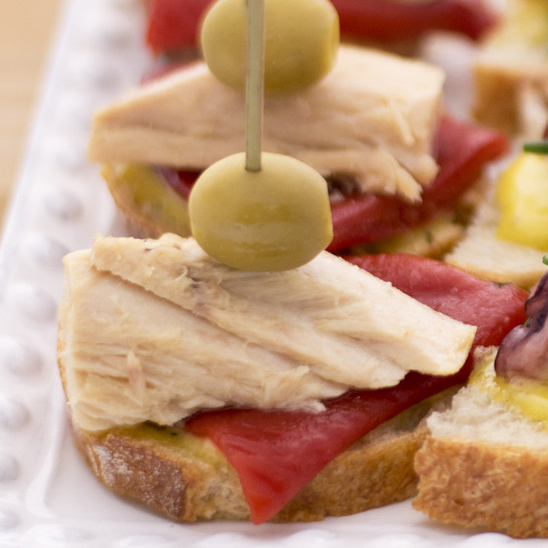Pintxos Pronto #5: Bonito del Norte Tuna with Piquillo Peppers, Aioli, and Manzanilla Olives
