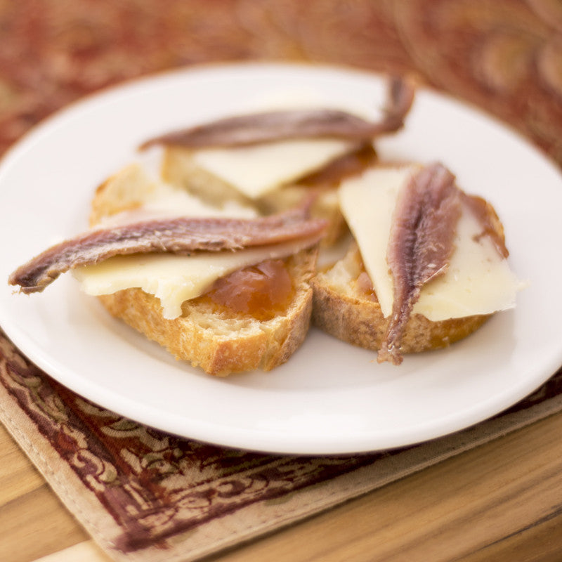 Pintxos Pronto #4: Cantabrian Anchovies with Manchego Cheese and Aprioct Jam