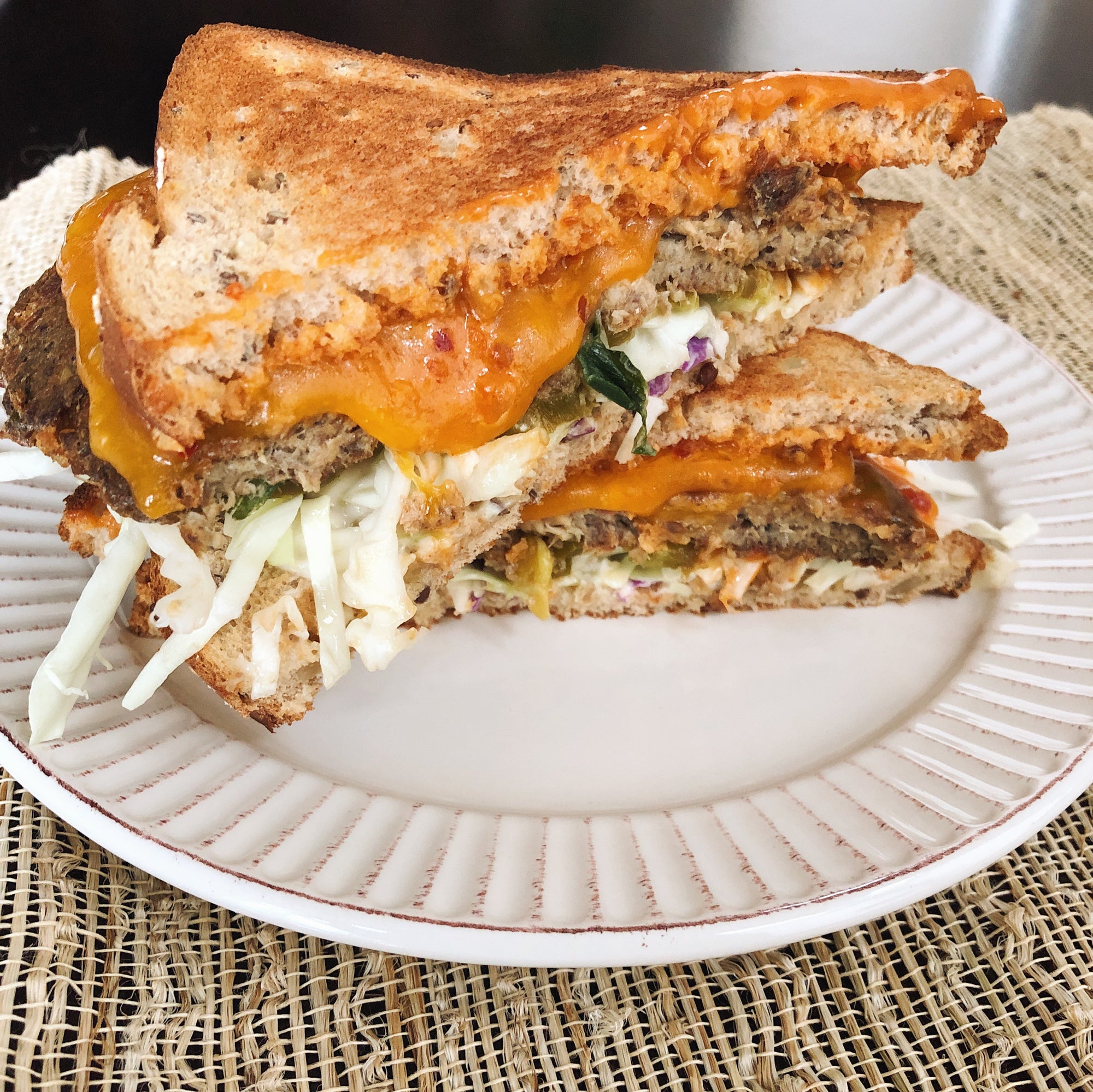 Sardine burger with slaw and bravas sauce - Donostia Foods