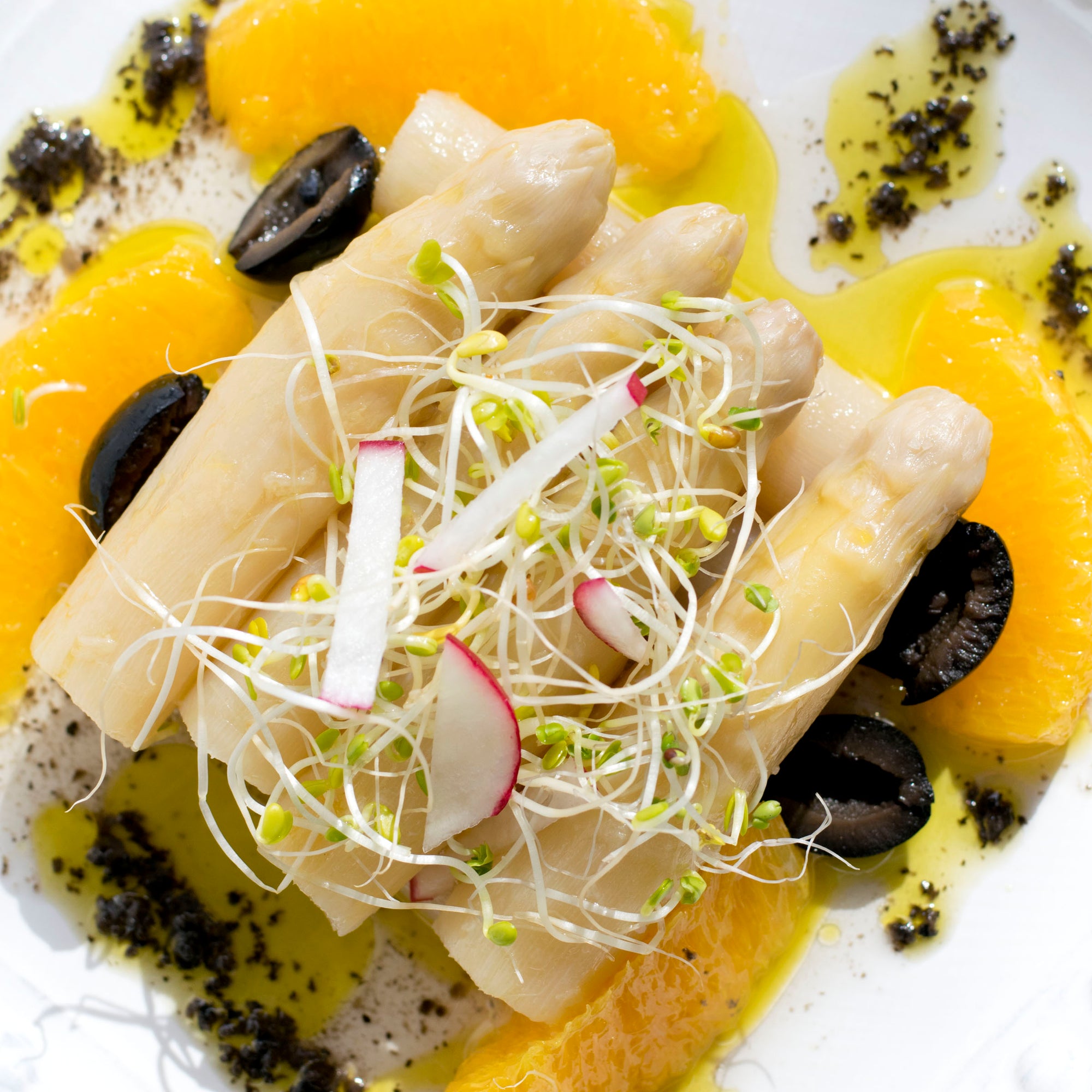 White Asparagus with Oranges and Olives