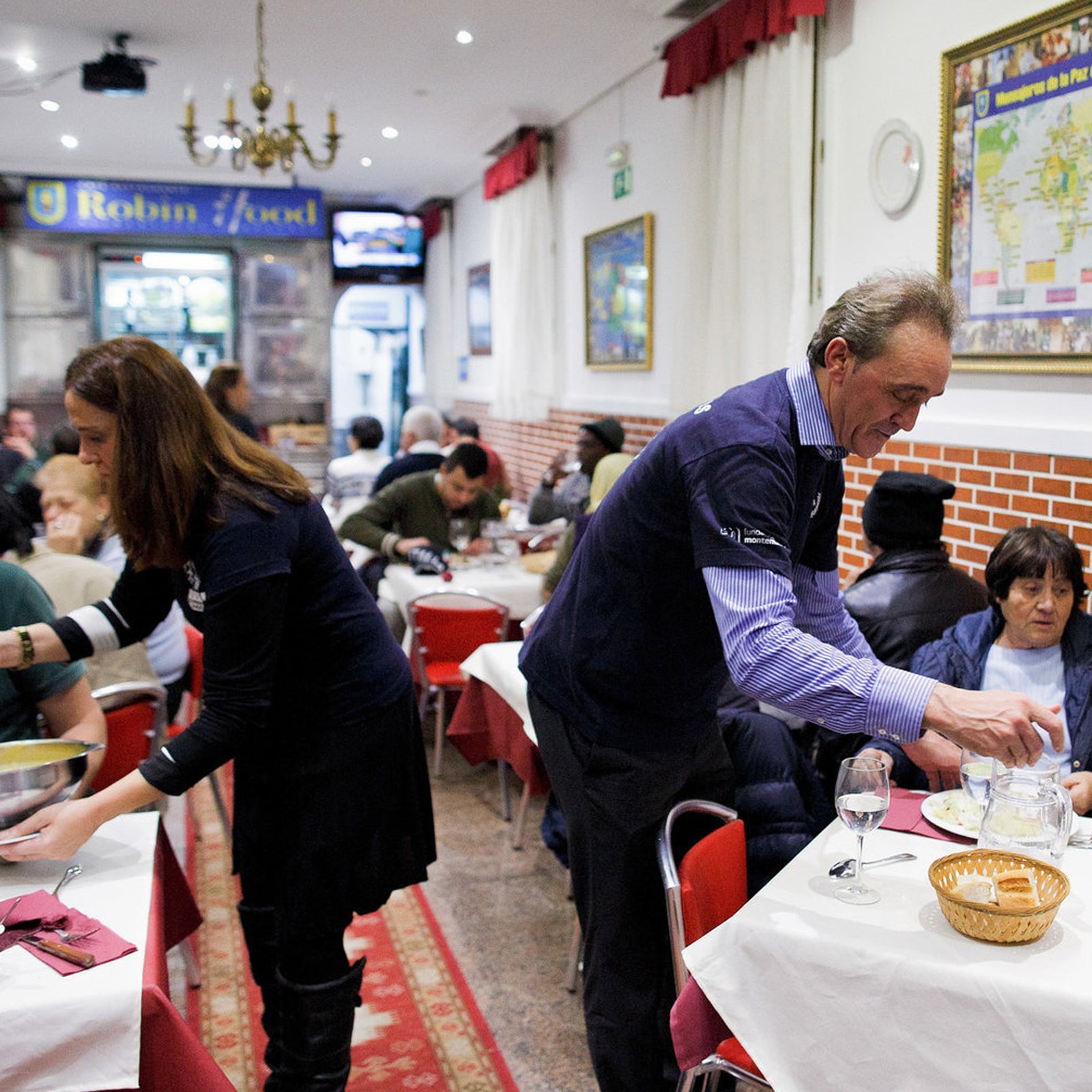 Via NPR: Spain's 'Robin Hood Restaurant' Charges The Rich And Feeds The Poor