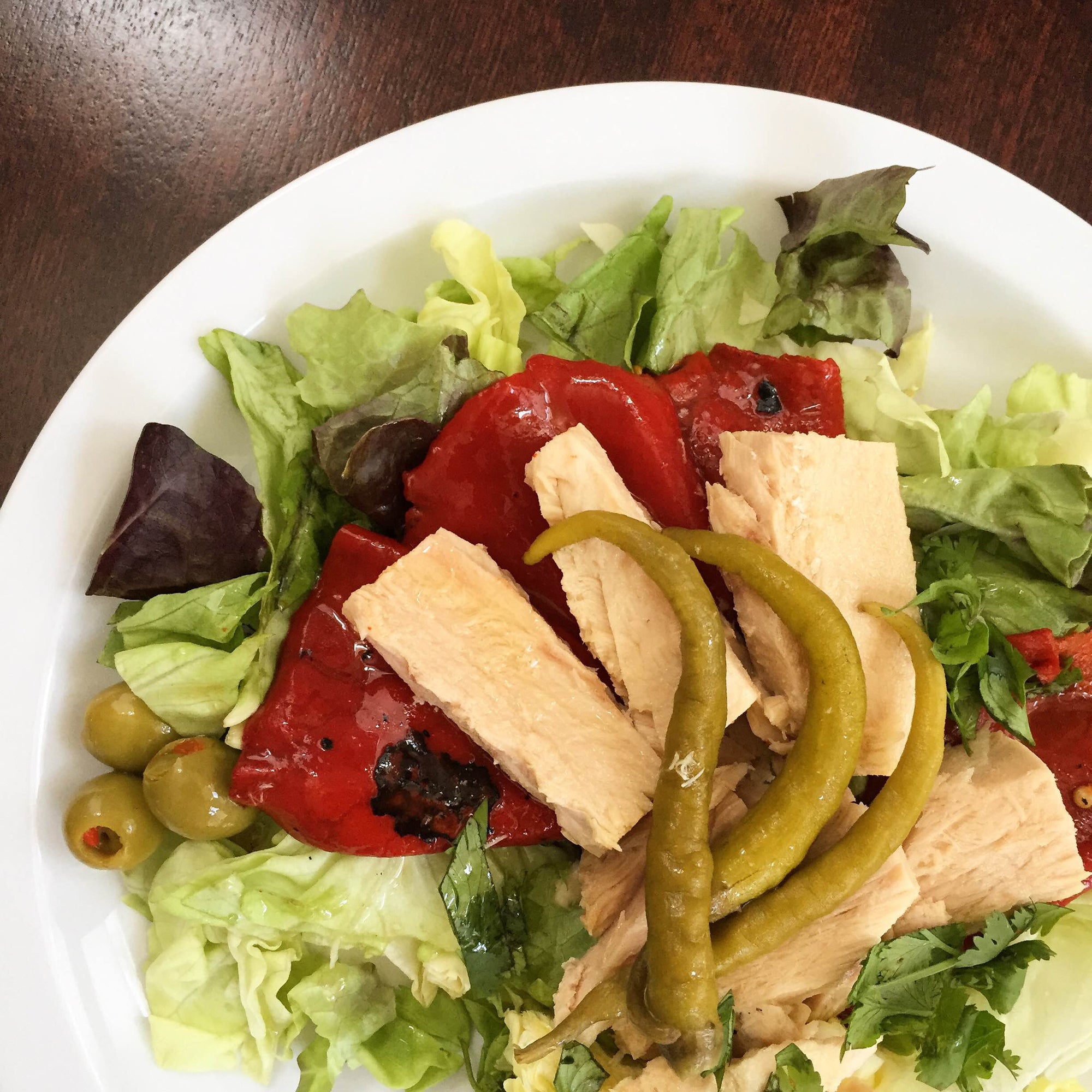 Bonito tuna salad with olives, guindilla peppers, and piquillo peppers - Donostia Foods