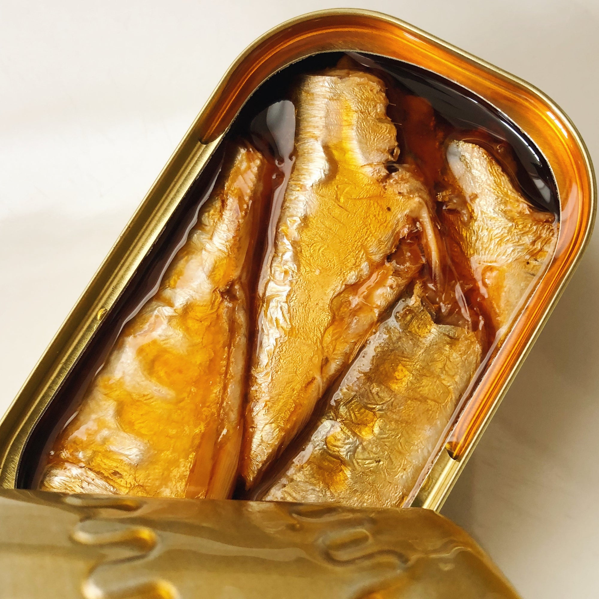 A tin of sardines in escabeche sauce - Donostia Foods